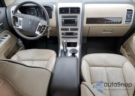 2010 Lincoln Mkx z USA, uszkodzony, nr VIN 2LMDJ6JC5ABJ13758